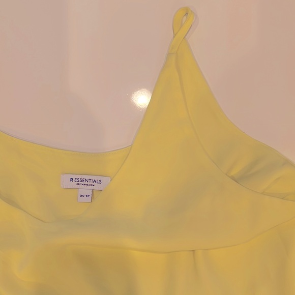 2 for $10 versatile cami reversible V neck/scoop Reitmans - Picture 6 of 7